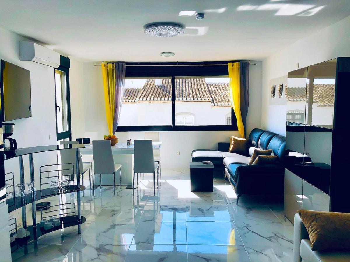 Dona Lola Elena - Nice Duplex Apartment With Sea Views Close To Beach Sitio de Calahonda Екстериор снимка